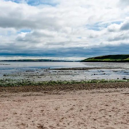 Fishermans Grove 3 Bed No 21 By Trident Homes * 던모어 이스트